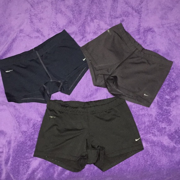 Nike Pants - 3 Nike spandex shorts🖤